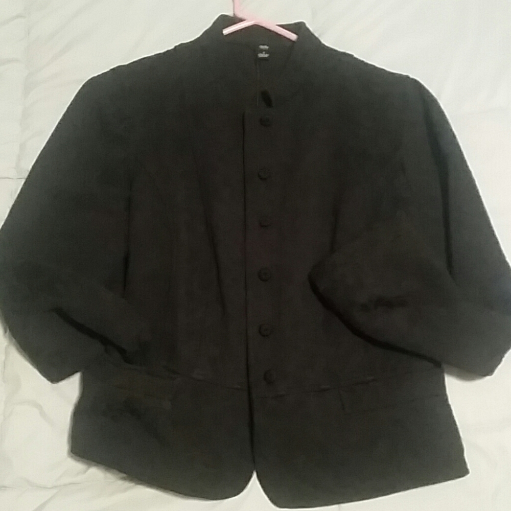 Fabulous fitted short jacket
